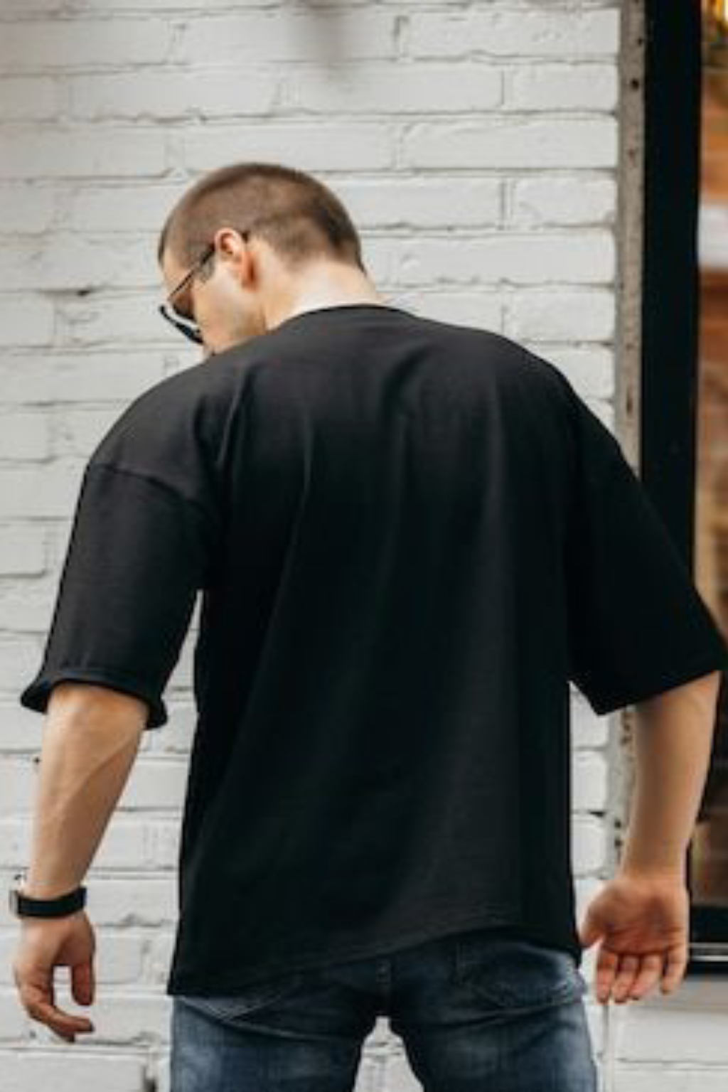 Oversized unisex black streetwear tshirt India